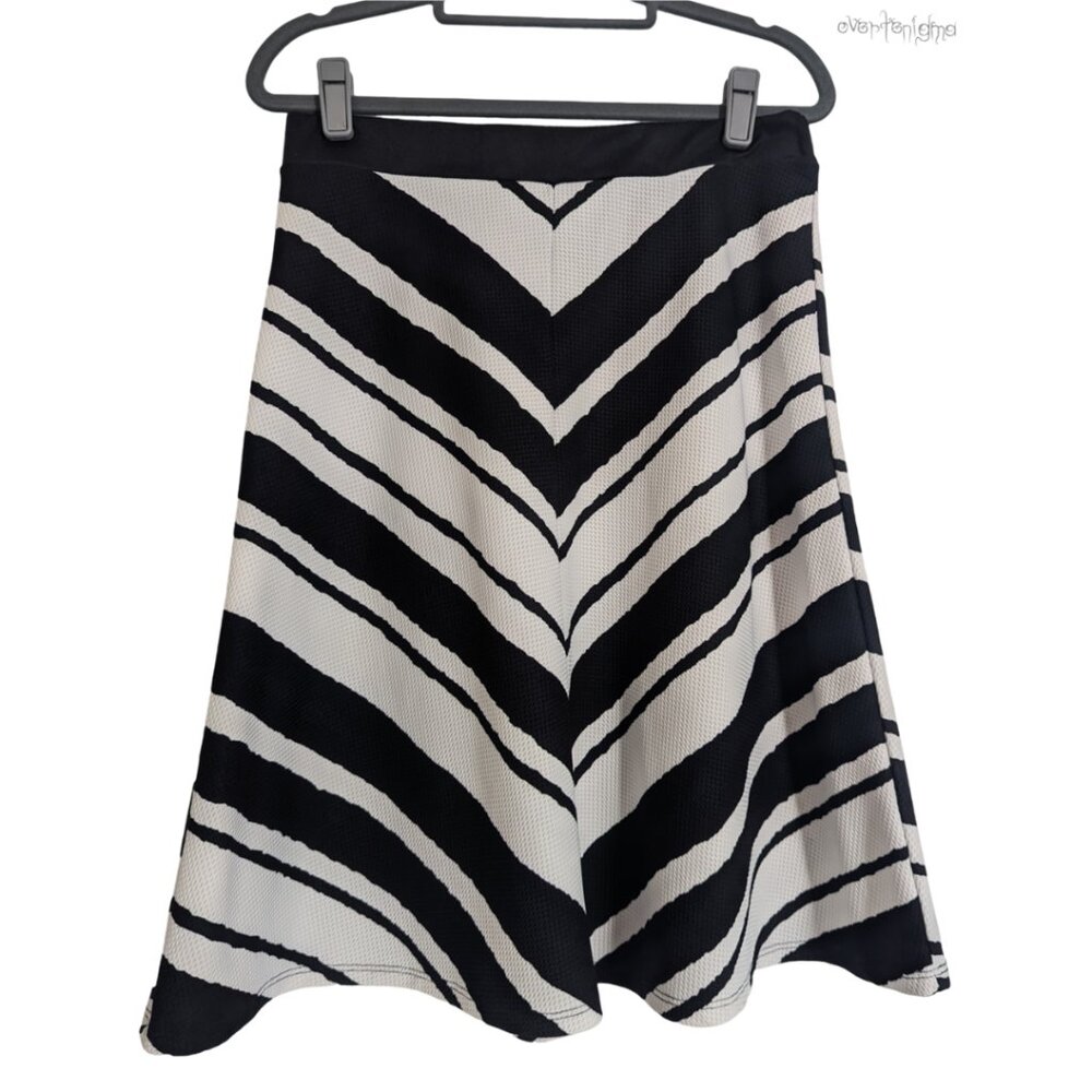 FAITH AND JOY A-line black & white skirt